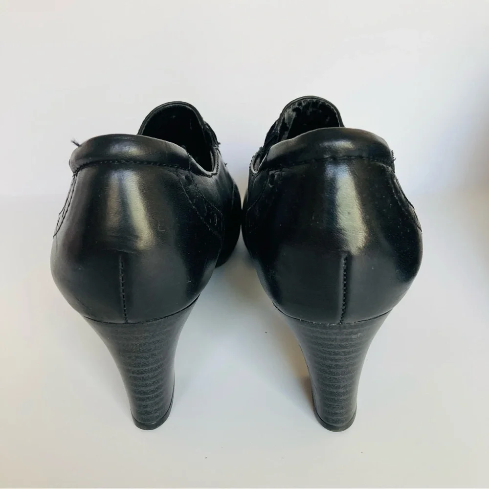 2 Pairs Earth Brand Latitude Black Leather Loafer Heels 6.5
